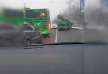 Автобус насмерть сбил женщину в Алматы