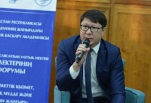 Сколько зарабатывает глава ФСМС Болат Токежанов