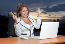 Казахстанцы берут онлайн-займы, чтобы дожить до зарплаты