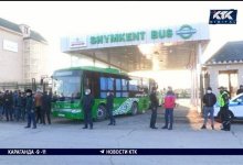 Аким Шымкента приехал успокоить бастующих водителей автобусов