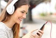 Названа песня, которая лучше всего поднимает настроение во время пандемии