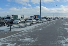 В Акмолинской области образовалось скопление более 800 автомобилей