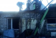 Павлодарка вытащила маму из горящего дома