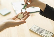 Казахстанцы придумали, как обналичить деньги из ЕНПФ на свои нужды. Работает ли это?