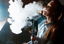 В Алматы за месяц оштрафовали более 300 курильщиков кальяна