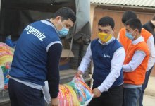 100 малообеспеченных семей получили продуктовую помощь от депутата из Туркестанской области