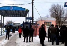 В Актобе водители автобусов вышли на забастовку