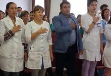 Жена главного врача больницы в ЗКО незаконно получала зарплату