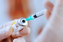 Стало известно, когда вакцинируют депутатов и министров Казахстана