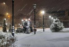 В Алматы за ночь выпало до 35 сантиметров снега