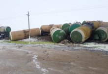 В Актюбинской области перевернулись 13 цистерн грузового поезда