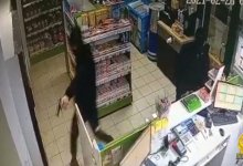 Дерзкое ограбление АЗС в Алматы попало на видеокамеры