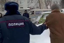 Россиянин полгода жил с телом умершего брата