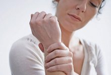 Какой "безобидный симптом" говорит о серьезных заболеваниях, рассказала врач