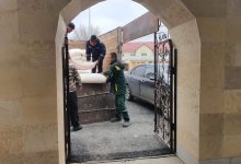 Меценат из Nur Otan раздал продукты 100 семьям