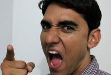 Мужчина подал на развод из-за того, что жена проголосовала на выборах за другую партию