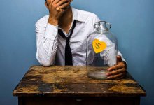 Астролог назвал четыре знака Зодиака, которых ждут разорение и проблемы с работой в апреле