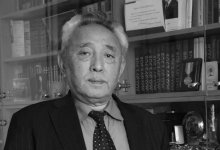 Токаев выразил соболезнования семье скончавшегося писателя Жумадилова