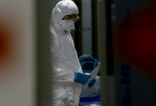 О нарушении прав человека из-за пандемии заявили в Amnesty International