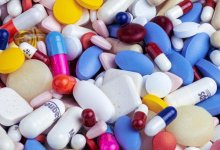 Врач рассказал, как распознать поддельные лекарства