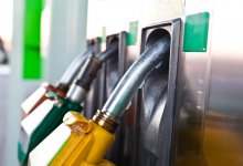 Сколько стоит бензин в Казахстане: депутат требует взять ситуацию под контроль