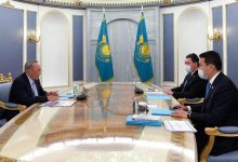 Елбасы провел встречу с Маминым и Смаиловым