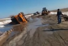 Умер на месте: мужчина утонул в грязевой яме в Акмолинской области