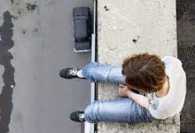 Атлас, спасающий молодежь