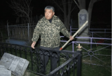 Грабят могилы и разрушают памятники: вандалы орудуют на кладбище в Таразе
