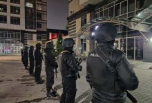 Стрельба в Алматы: мужчина выпрыгнул из окна квартиры на 17 этаже