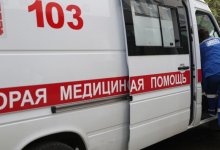 "Убитые дороги в Петропавловске". Чтобы доставить травмированного мужчину в больницу, медикам пришлось нести его на руках