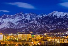 В горах Алматы всю ночь спасали потерявшегося туриста