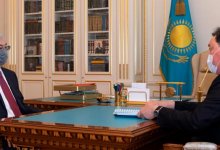 Казахстан отправит в Индию шесть миллионов масок, 50 тысяч защитных костюмов и 105 аппаратов ИВЛ