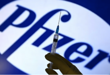 Вакциной Pfizer разрешили прививать подростков в США