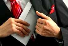 Чиновника в ЗКО оштрафовали на 145 тысяч тенге за трудоустройство коррупционера