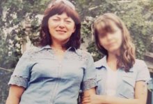 Павлодарка выявила подмену детей в роддоме спустя 27 лет. Она подает в суд и требует 20 млн тенге