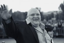 "Ты был невероятно счастлив последние дни": актеры и друзья о Фархате Абдраимове