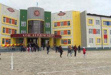 Учителей в школах угрозами заставляют проходить курсы безопасности. Аймагамбетов дал однозначный ответ