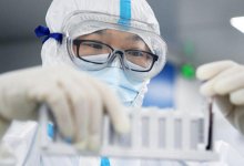 Самую глупую теорию о создании коронавируса опроверг российский ученый