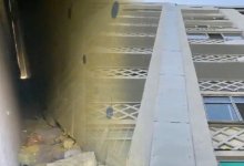 «На его месте мог быть взрослый»: в Сети появилось видео о многоэтажке, с которой упал ребенок