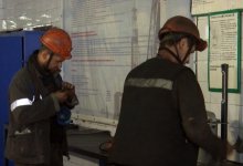 Платить за вакцинацию решили шахтерам в Карагандинской области