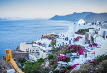 Привитых вакциной Спутник V туристов начнут пускать в Грецию