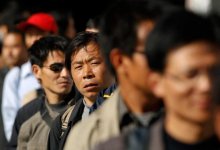 Каждый четвертый иностранный рабочий в Казахстане - китаец    