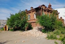 Старинный купеческий особняк разрушили в Семее. Акимат требует наказать того, кто это сделал