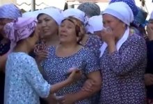 "Невозможно – трижды в себя стрелять". Родственники погибшего солдата из Актобе не верят в суицид