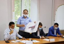 В Уральске жильцы дома рискуют лишится своих квартир из-за спора двух бизнесменов