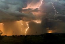 Казахстанцев предупредили о сильной жаре и грозах