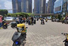 Курьеры Glovo объявили забастовку из-за низких зарплат в Алматы