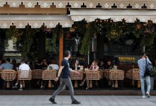 Московские власти отменили систему QR-кодов