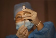 Бекшин объяснил необходимость 70%-й иммунной прослойки в Алматы